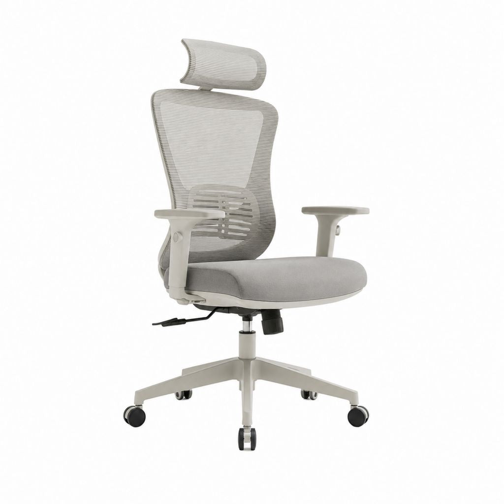 Chaise de bureau pivotante gris clair en filet et tissu avec appuie-tête, accoudoirs réglables et support lombaire, 66 × 65 × 116-126 cm